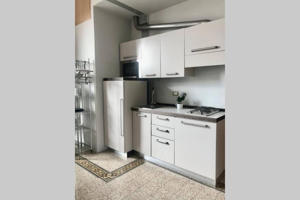 Sunny Top Floor In San Frediano Florence Ngoại thất bức ảnh